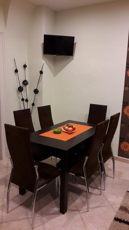 Relax Apartman Eger Ngoại thất bức ảnh